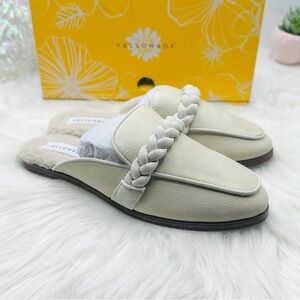 Women’s YELLOW BOX Bliss Lined Mules in White/beige, size 8.5M